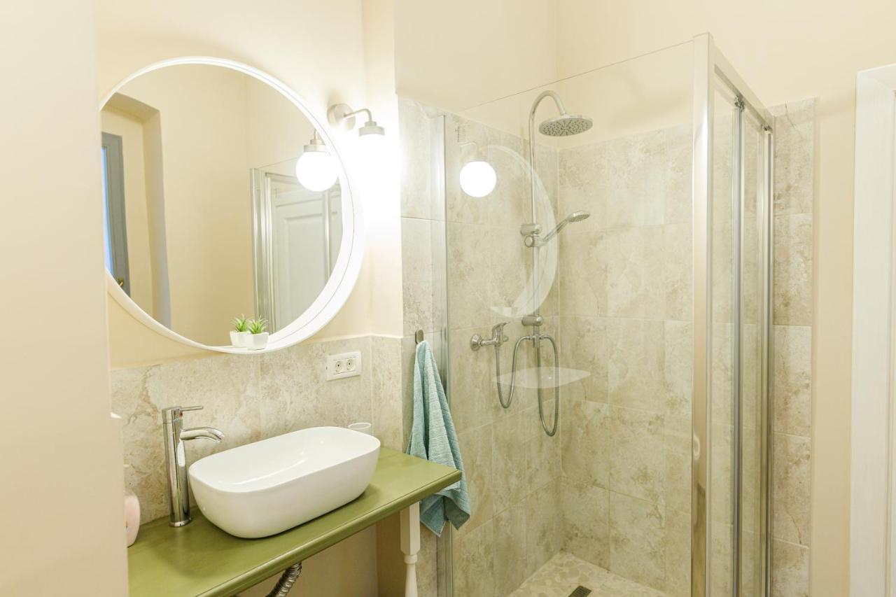 Beautiful Apartment In Heart Of Historical Center Тімішоара Екстер'єр фото
